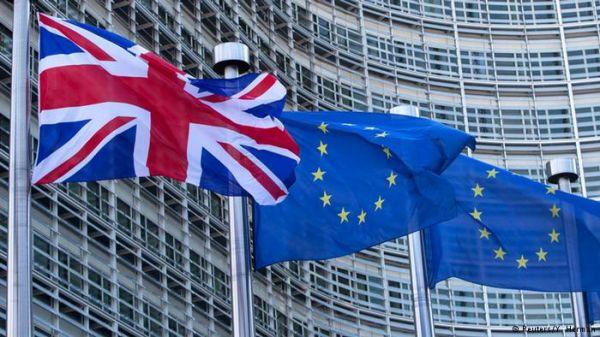 英国回国政策最新动态，背景、进展与影响全解析