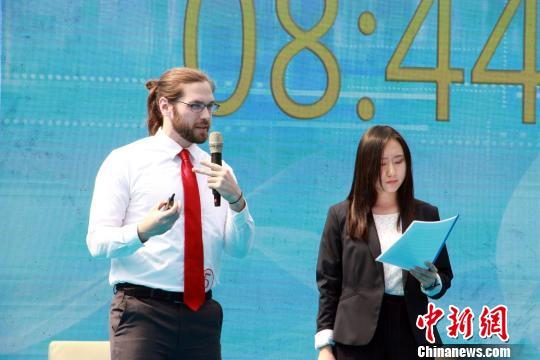 澳门一码一码100准确,效率评估方案_专业版56.891