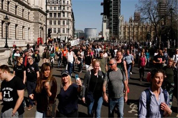 英国伦敦疫情最新状况，科技在防护与生活体验中的重塑作用