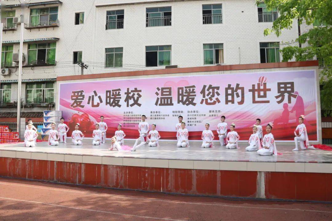 张扣扣的最新进展，爱与陪伴的温馨日常新篇章
