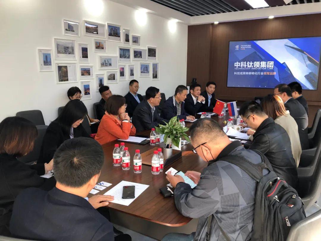中科光电震撼上市，科技之光引领未来！