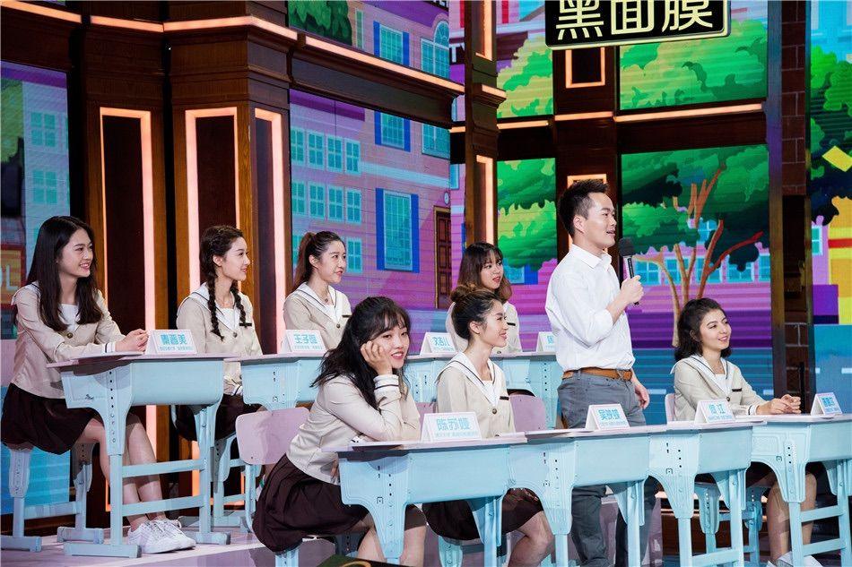 新澳门天天彩,快速解答方案设计_界面版57.270