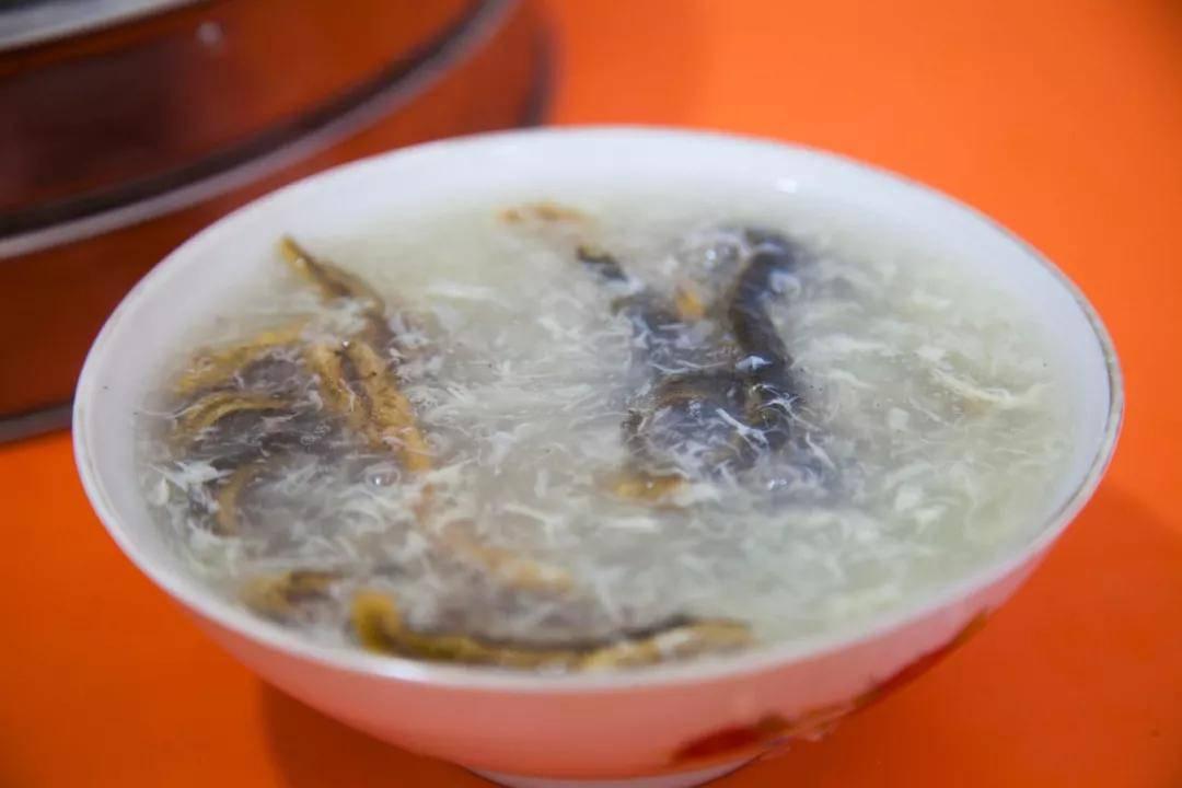 最新党史探秘，红色记忆的小巷与特色小店的独特魅力