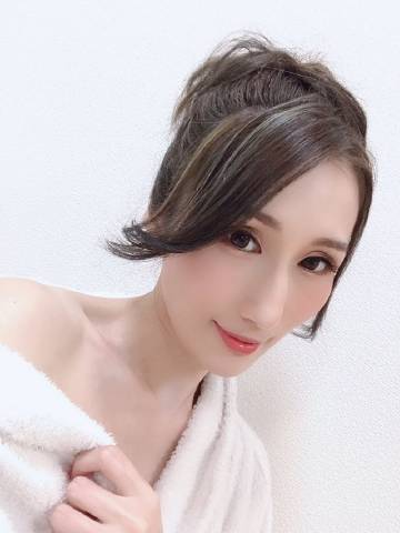京香Julia 2017最新作品，探索与影响